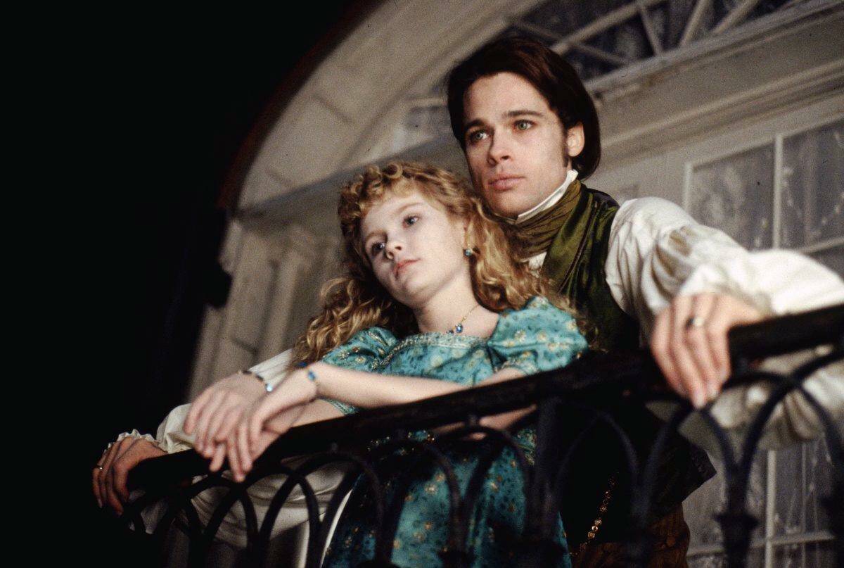 Kirsten Dunst e quel bacio dato a Brad Pitt: “È stato strano, non ero convinta”