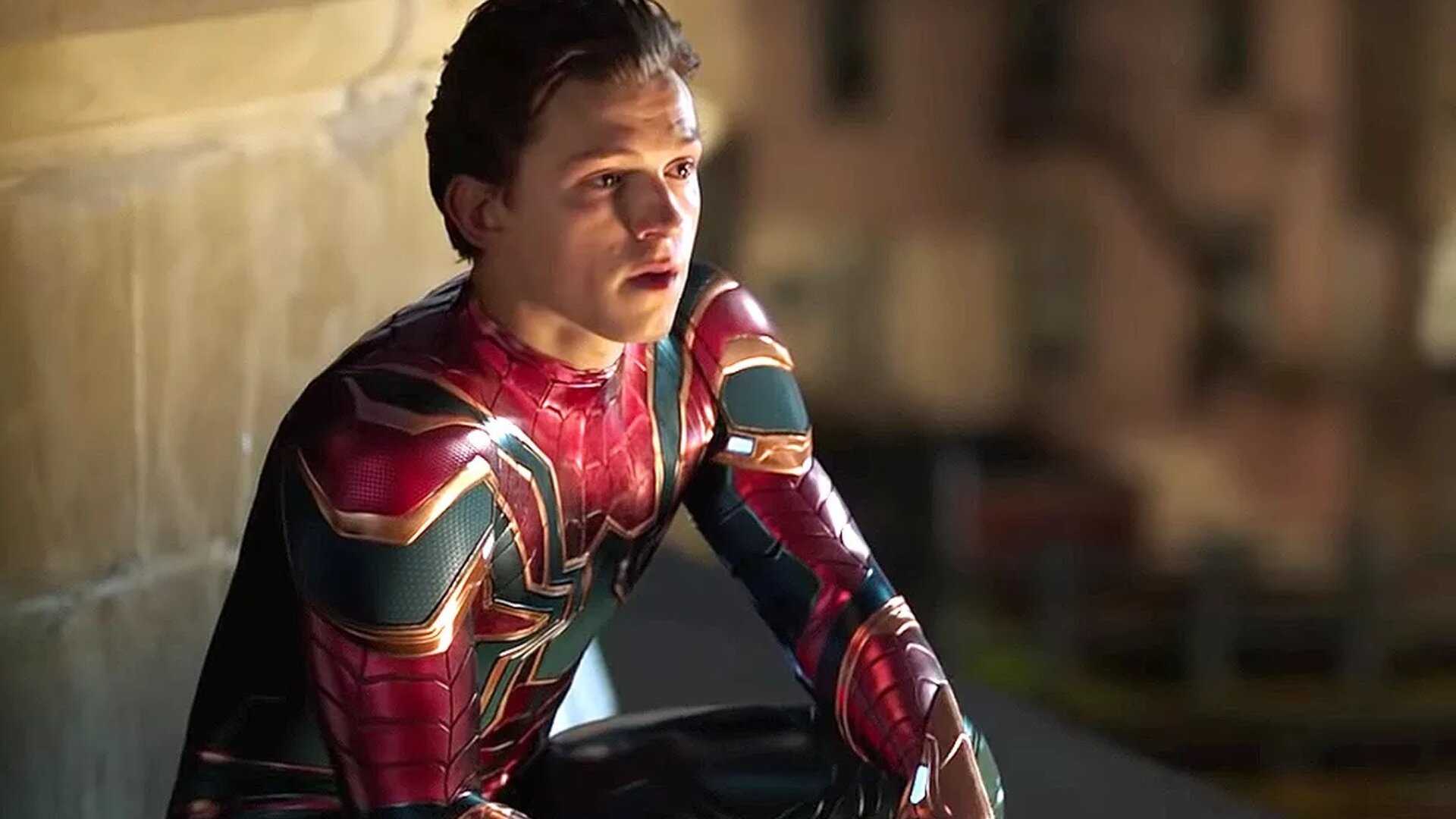 Spider-Man: Tom Holland reagisce all’annuncio di una nuova trilogia