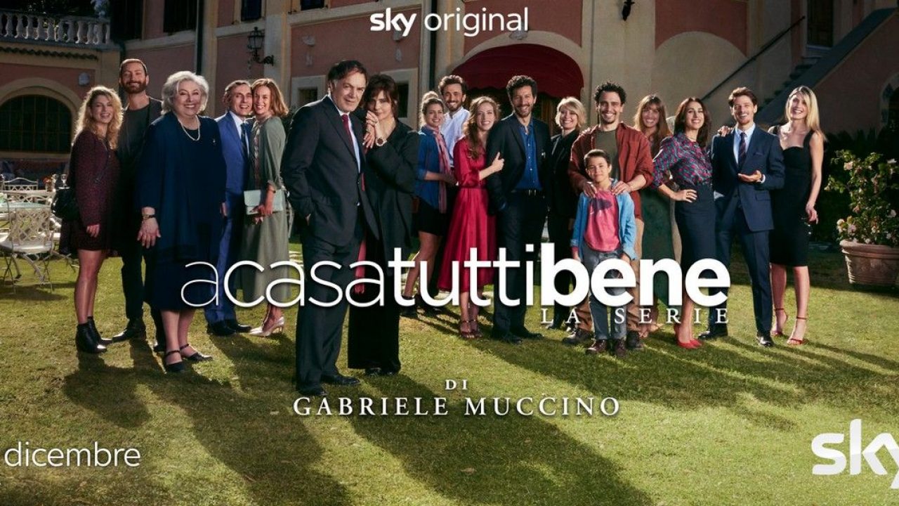 Gabriele Muccino e il cast su A Casa Tutti Bene – La Serie: “È stato come fare l’amore” [VIDEO]