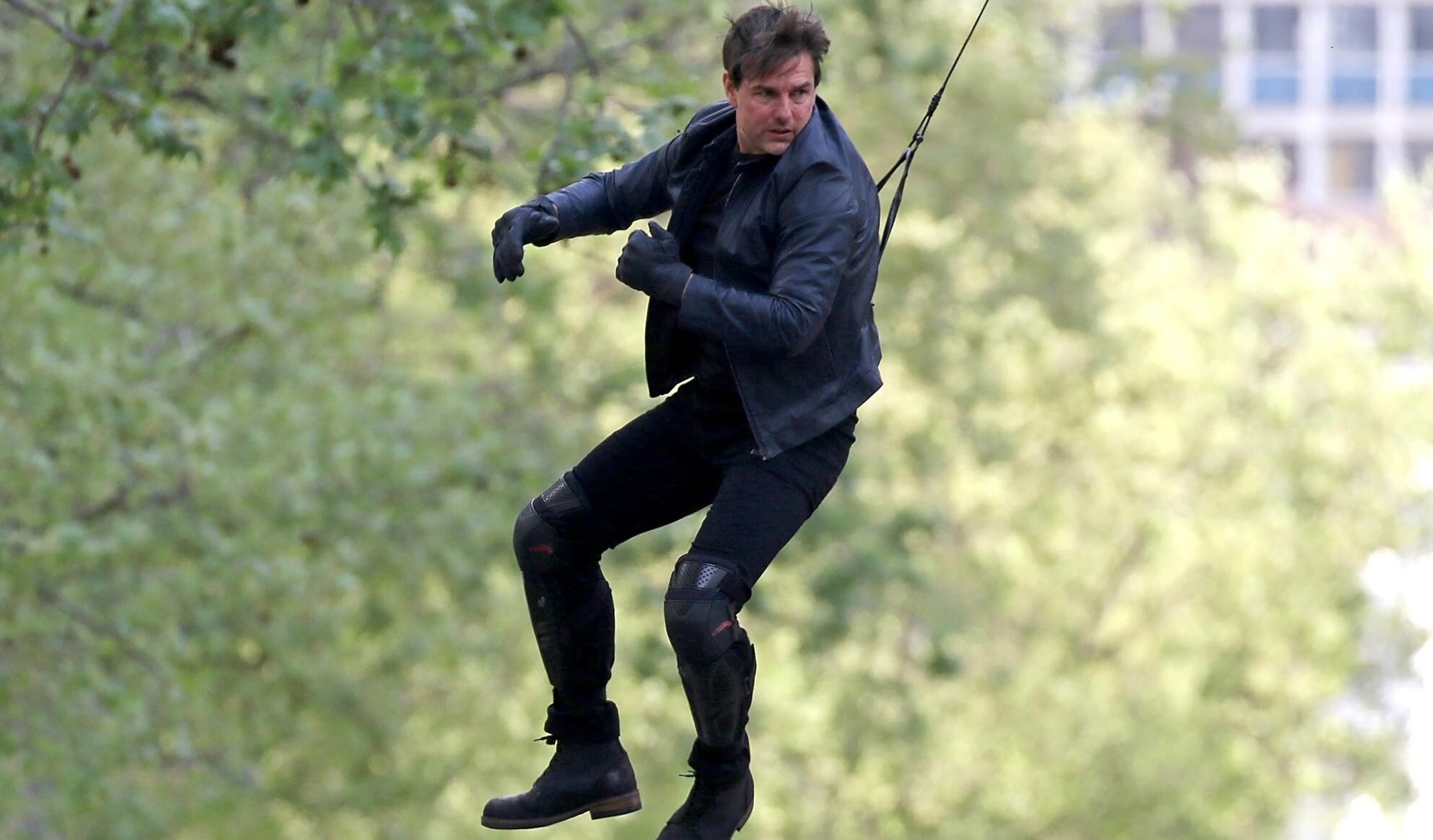 Mission Impossible 8: Tom Cruise protagonista di un’altra folle acrobazia! [FOTO]