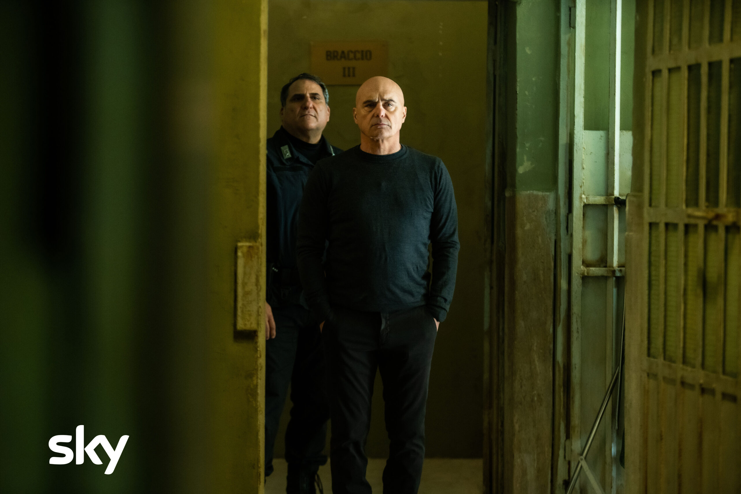 Il Re: rilasciato il teaser ufficiale del prison drama Sky Original con Luca Zingaretti