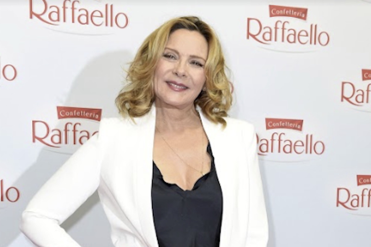 And Just Like That: Kim Cattrall riaccende la polemica con il like a un post offensivo