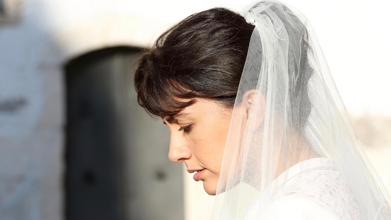 La sposa: trama e cast della fiction Rai con protagonista Serena Rossi