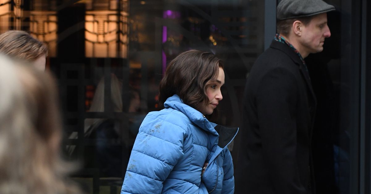 Secret Invasion: una prima occhiata ad Emilia Clarke sul set [FOTO]!