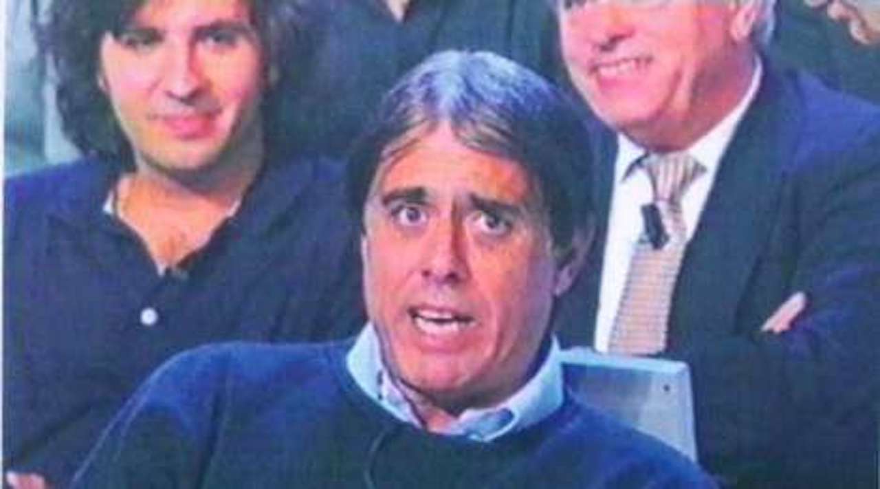 Teo Teocoli sotto le sembianze di Cesare Maldini