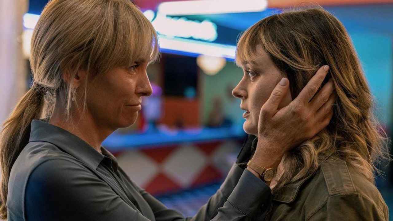 Frammenti di lei: guida al cast e ai personaggi della serie Netflix con Toni Collette