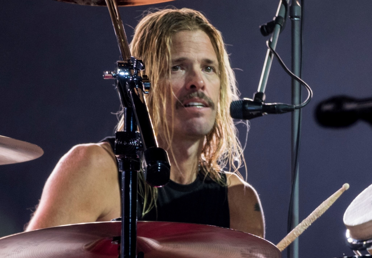 Taylor Hawkins è morto, il ricordo delle star: da Ozzy Osbourne a Slash