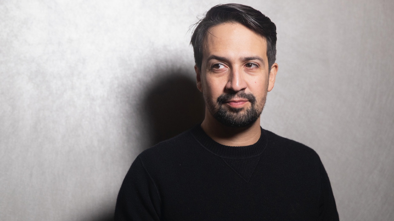 Lin-Manuel Miranda salterà gli Oscar 2022: moglie positiva al COVID