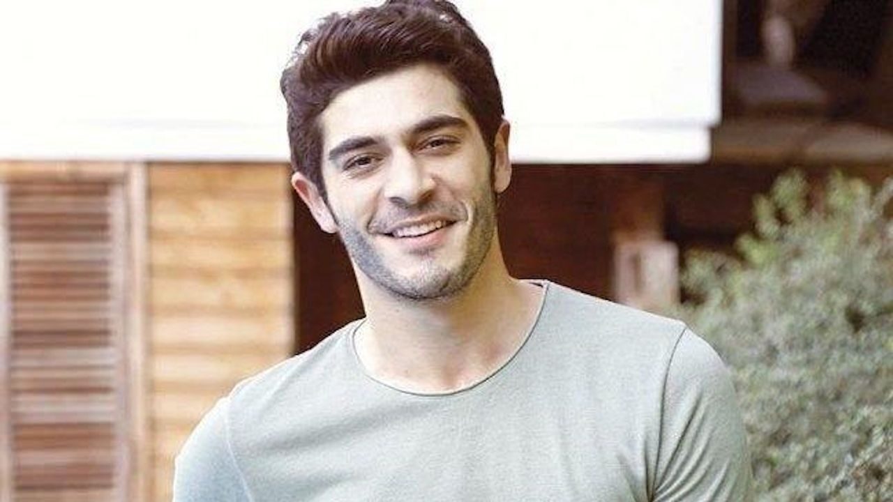Chi è Burak Deniz? Biografia, carriera e vita privata del sexy attore e modello turco, Asaf ne Le fate ignoranti 
