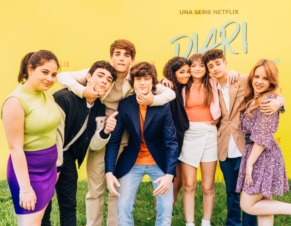 Di4ri. Il cast racconta la serie teen Netflix: “una figata”