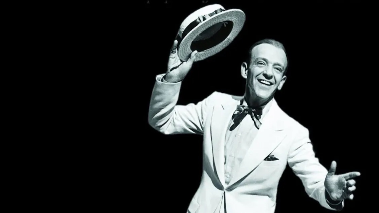 Fred Astaire si leva il cappello