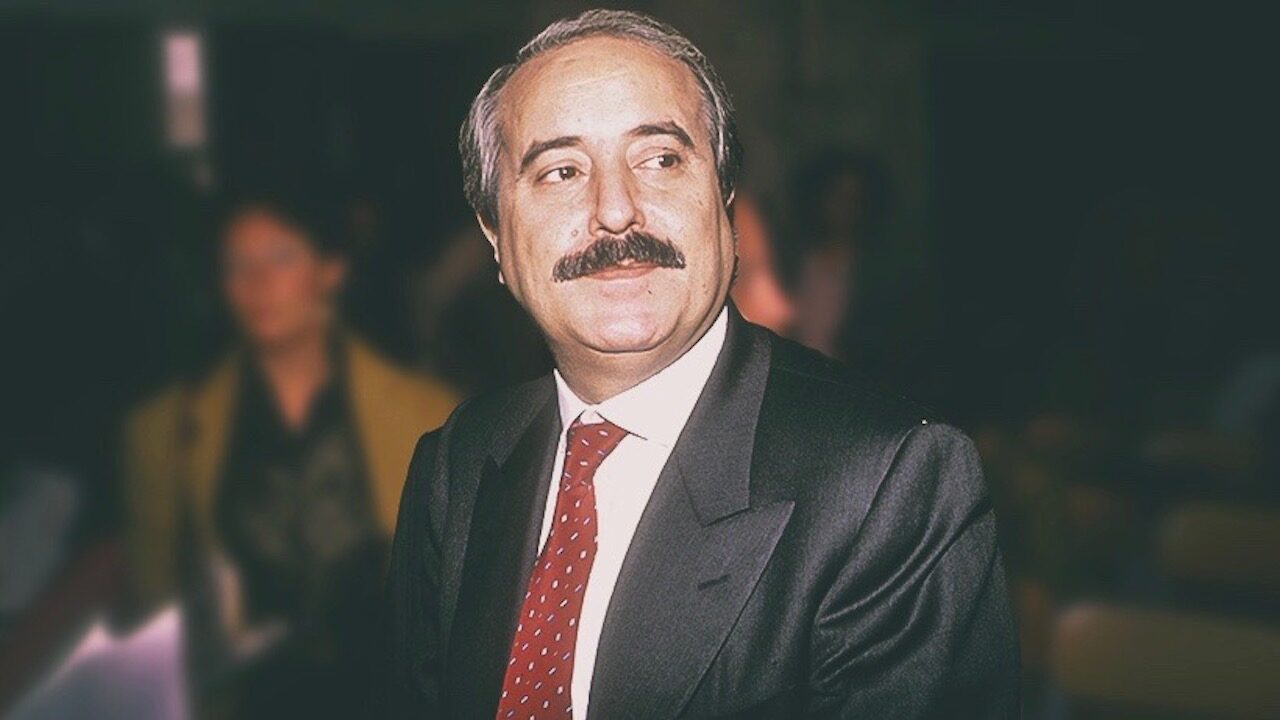 Chiedi chi era Giovanni Falcone: la storia vera del magistrato ucciso dalla mafia nella Strage di Capaci
