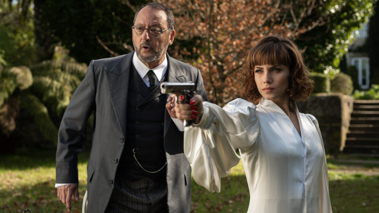 A Private Affair: svelate le prime immagini della serie Prime Video con Aura Garrido e Jean Reno