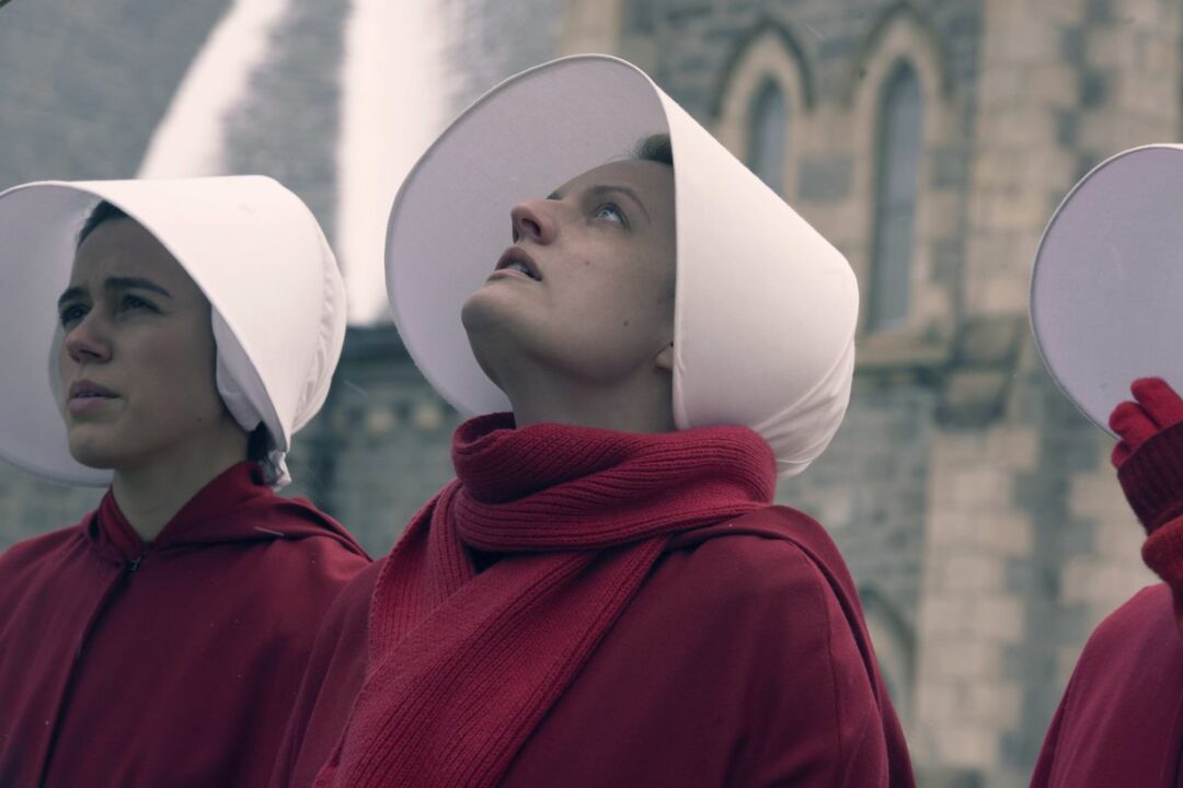 The Handmaid’s Tale, Margaret Atwood contro le leggi antiabortiste: “Il parto forzato è schiavitù”