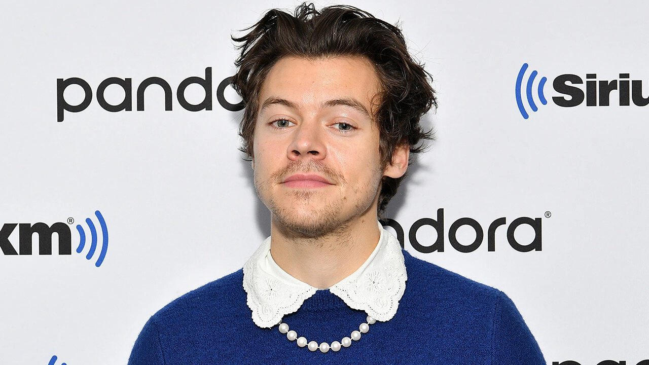 Harry Styles racconta i primi nudi della sua carriera: “Ti senti vulnerabile”