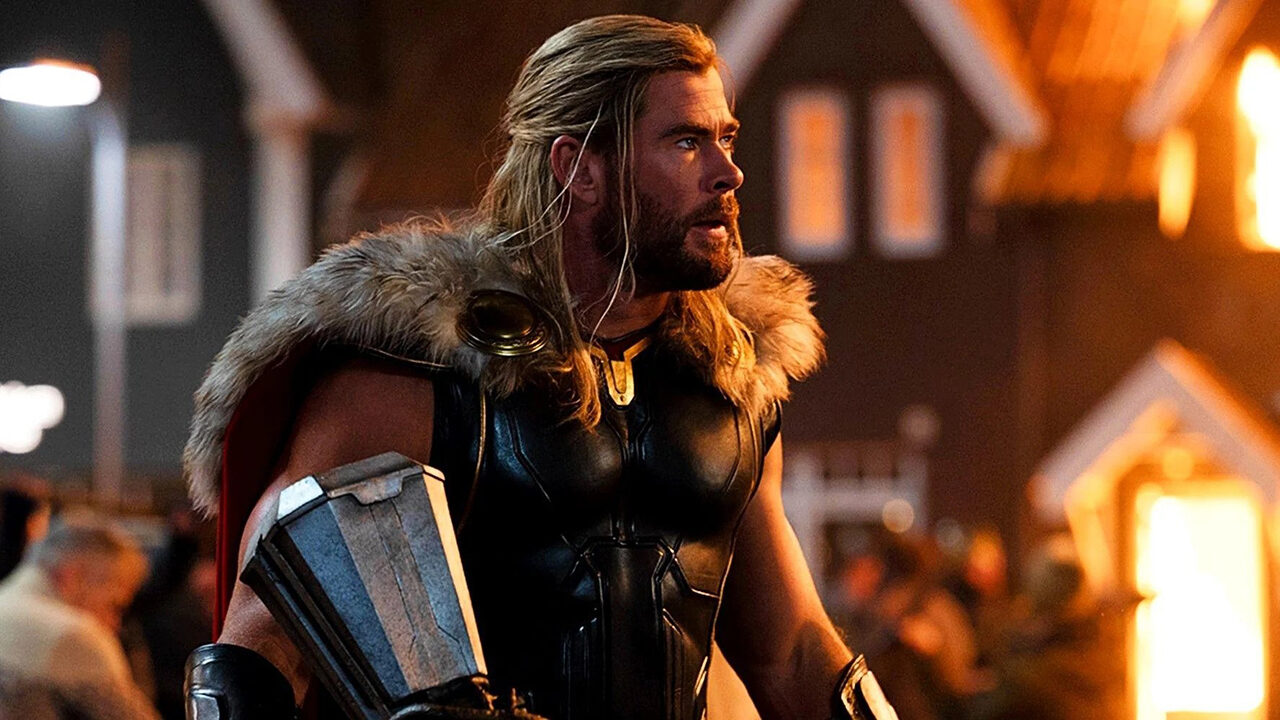 Thor: Love and Thunder, il nuovo spot è un tripudio di epicità e comicità