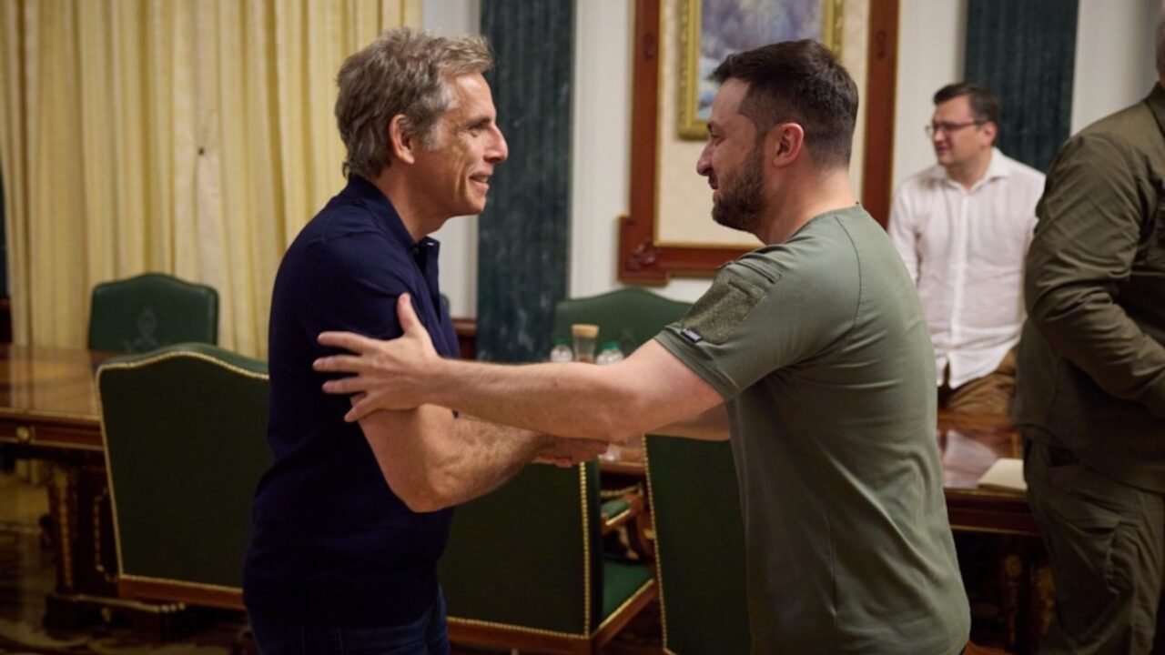 Ben Stiller in Ucraina incontra Zelensky: “Sei il mio eroe”