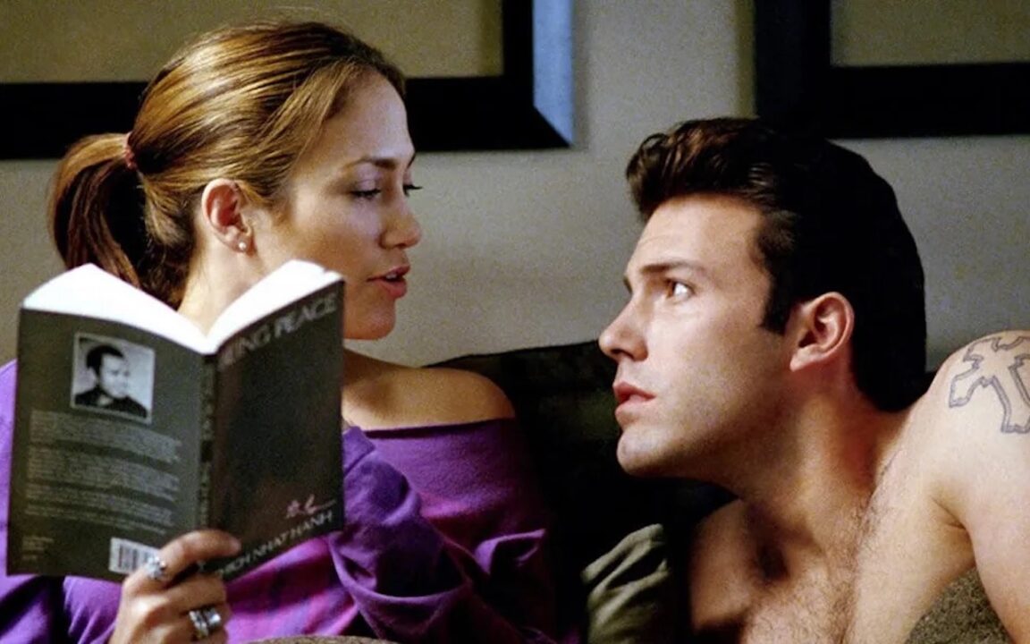 Ben Affleck già stanco del matrimonio con Jennifer Lopez? La foto sulla Senna diverte il web