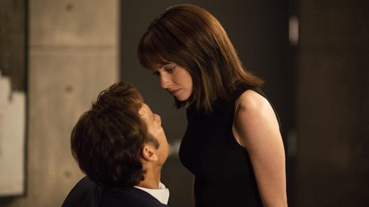 Clive Owen e Amanda Seyfried in Anon