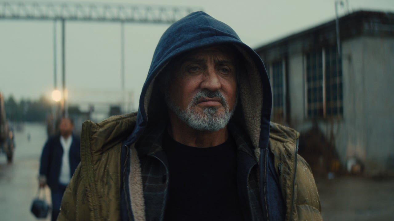 Samaritan: Sylvester Stallone è un supereroe in pensione nel trailer ufficiale del film!