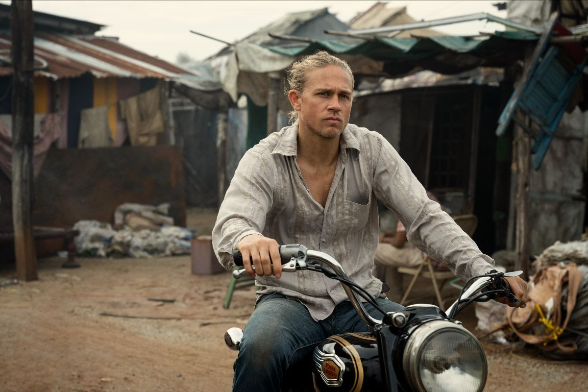 Chrlie Hunnam Shantaram - Cinematographe.it