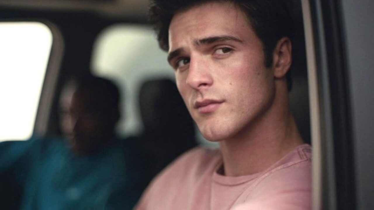 Jacob Elordi e l’accusa a Netflix: perché in The Kissing Booth voleva a tutti i costi fumare?