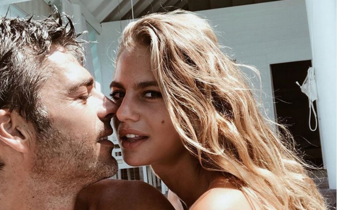 Luca Argentero e Cristina Marino innamoratissimi al mare: la coppia desidera un altro figlio [FOTO]