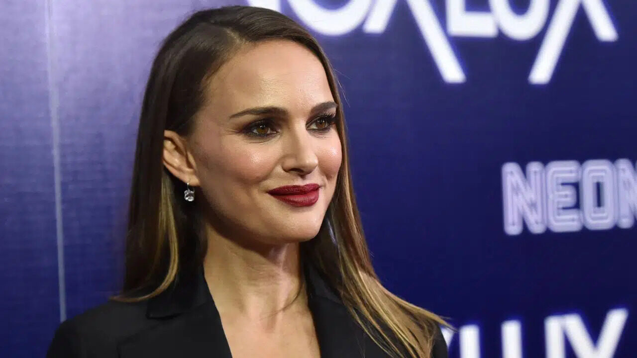 Lady in the Lake, stop alle riprese della serie con Natalie Portman: sul set minacce di morte e tentata estorsione