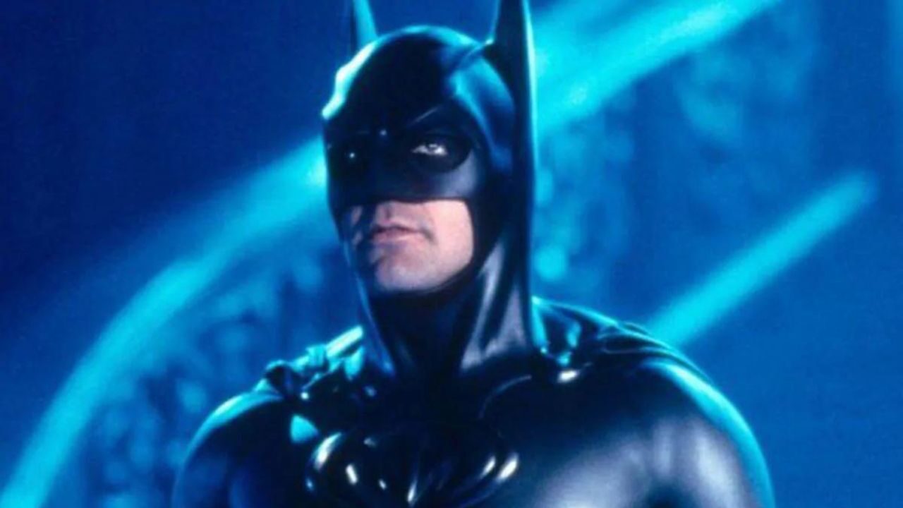 George Clooney e il video in cui si autoproclama miglior Batman: “Ben Affleck? Mi fa un baffo!”