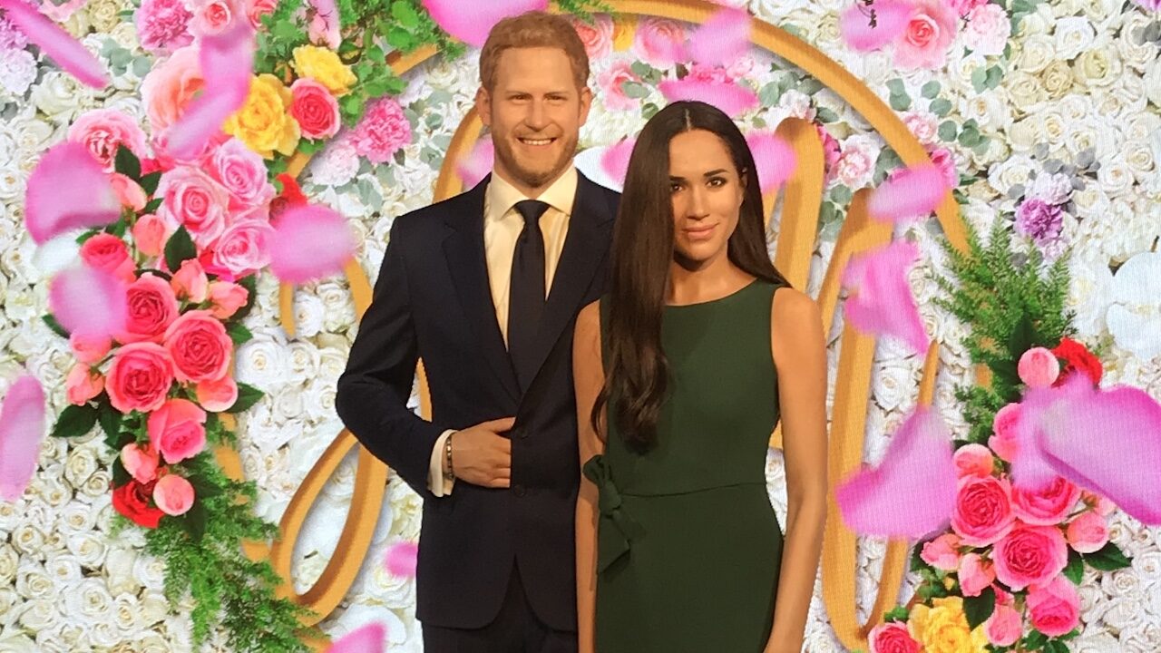 Meghan Markle e il principe Harry in fuga rocambolesca dai paparazzi: torna l’incubo dell’incidente che uccise Lady D