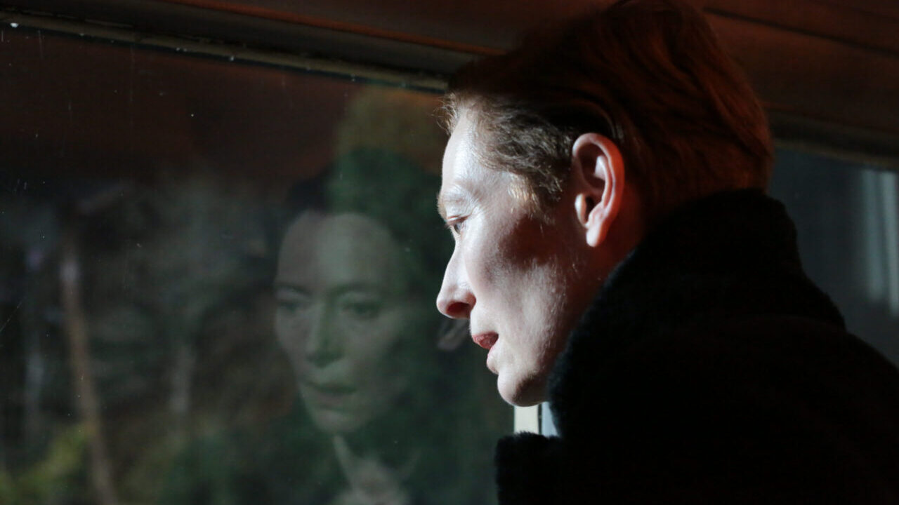 Venezia 79 – The Eternal Daughter: recensione del film con Tilda Swinton