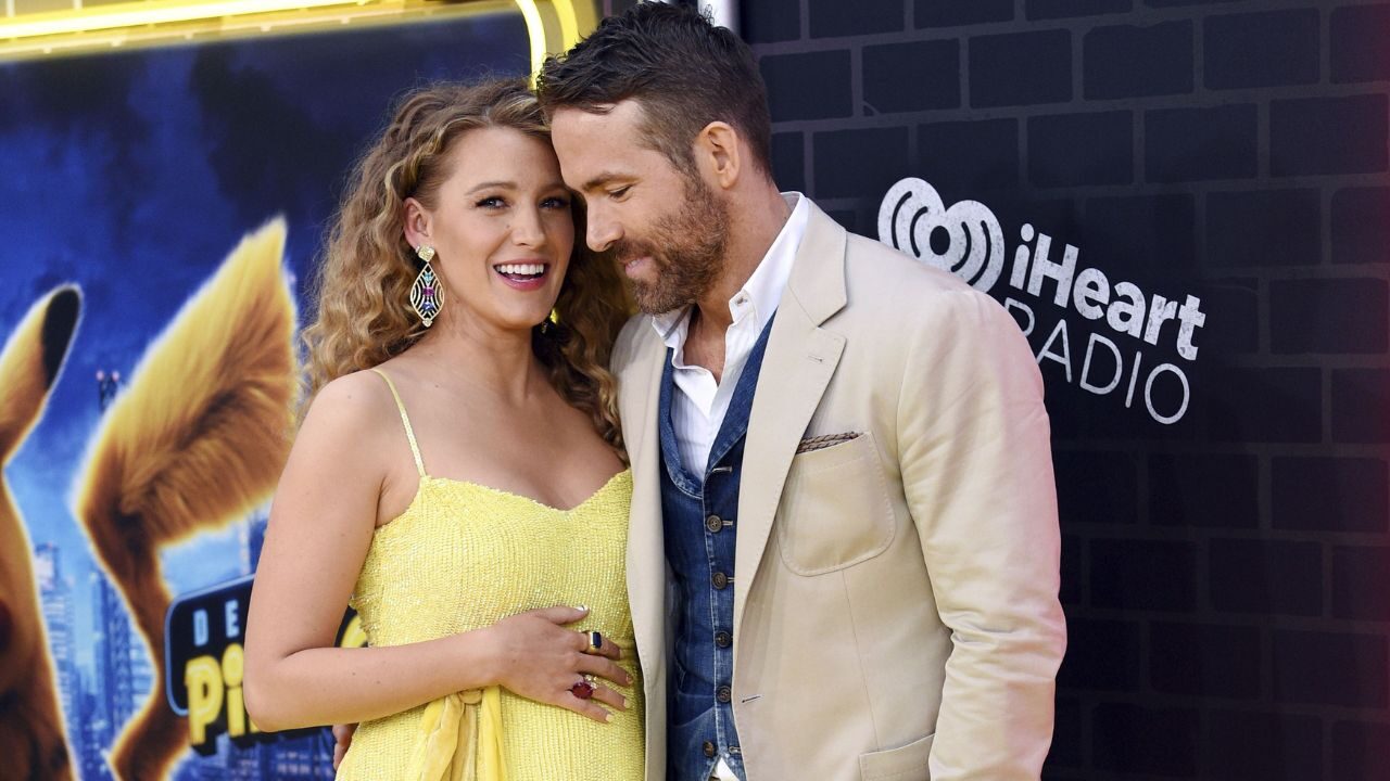 Blake Lively rivela di essere incinta: quarto figlio per l’attrice e Ryan Reynolds