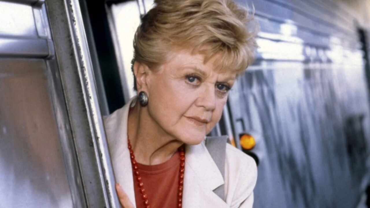 Angela Lansbury: 10 motivi per cui ameremo sempre la leggendaria signora in giallo!