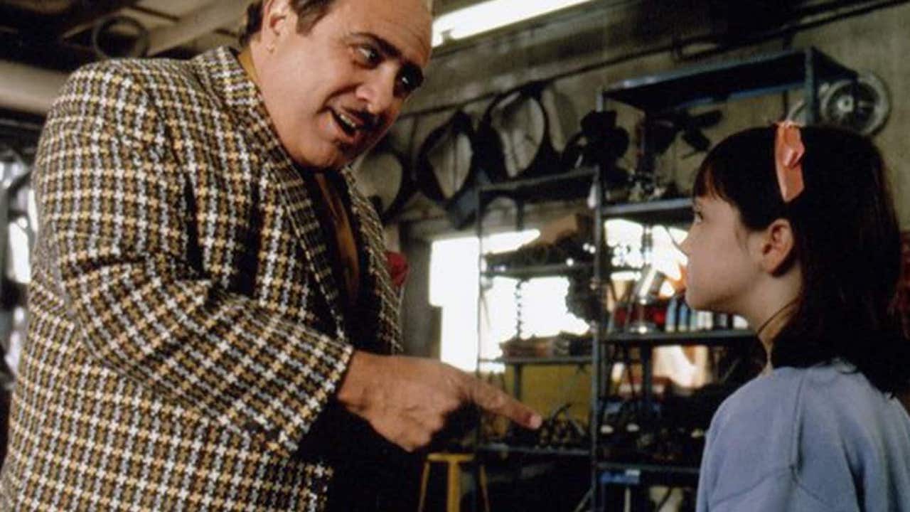 Danny DeVito si è preso cura di Matilda nella vita reale Cinematographe.it