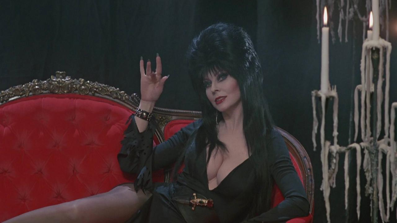 Halloween Elvira Cinematographe.it