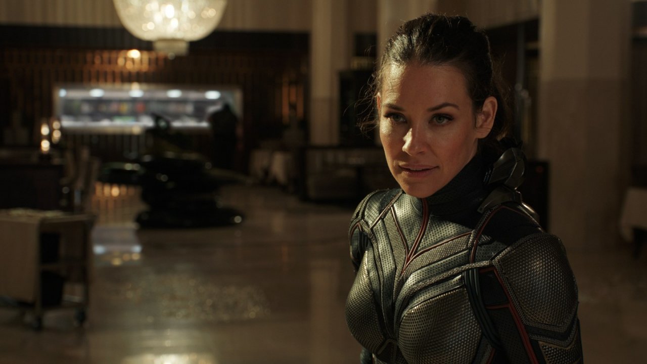ant-man and the wasp evangeline lilly costume - cinematographe.it