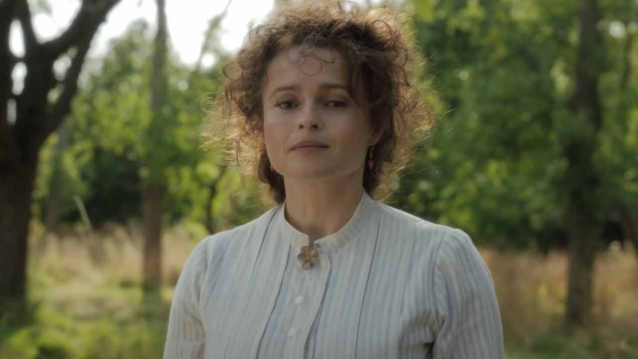 Helena Bonham Carter guida al cast e ai personaggi Enola Holmes 2 Cinematographe.it