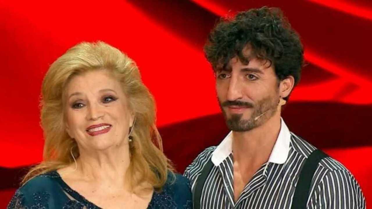 Iva Zanicchi rivela: “Sono arrivata vergine a 26 anni, poi però ci ho dato dentro”