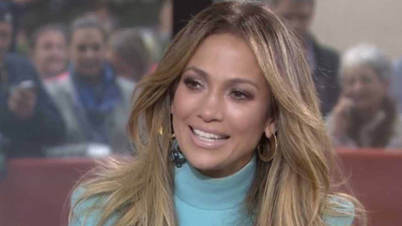 Jennifer Lopez riappare sui social svelando il motivo della cancellazione dei contenuti passati…ed i fan impazziscono!
