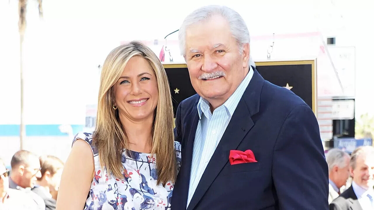 John Aniston è morto: addio all’attore e padre di Jennifer Aniston