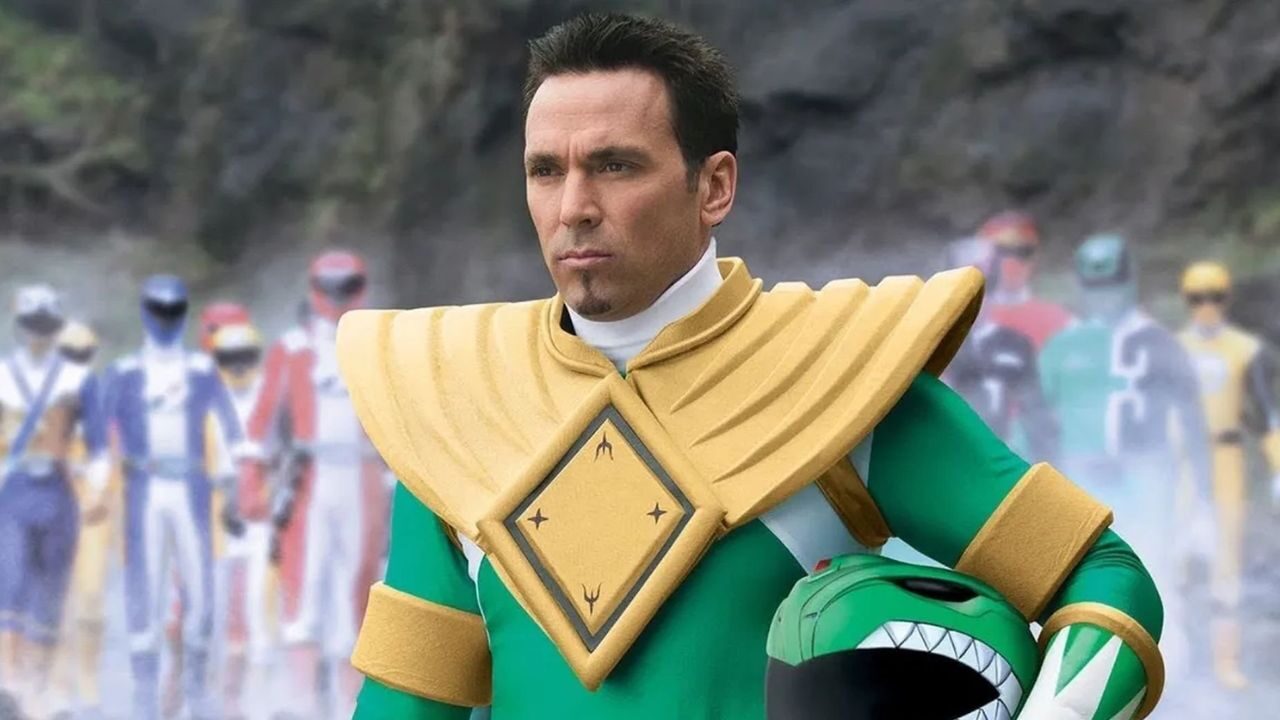 Jason David Frank è morto suicida, lo conferma la moglie: “sono andata a prendere qualcosa da mangiare, quando sono tornata si era tolto la vita”