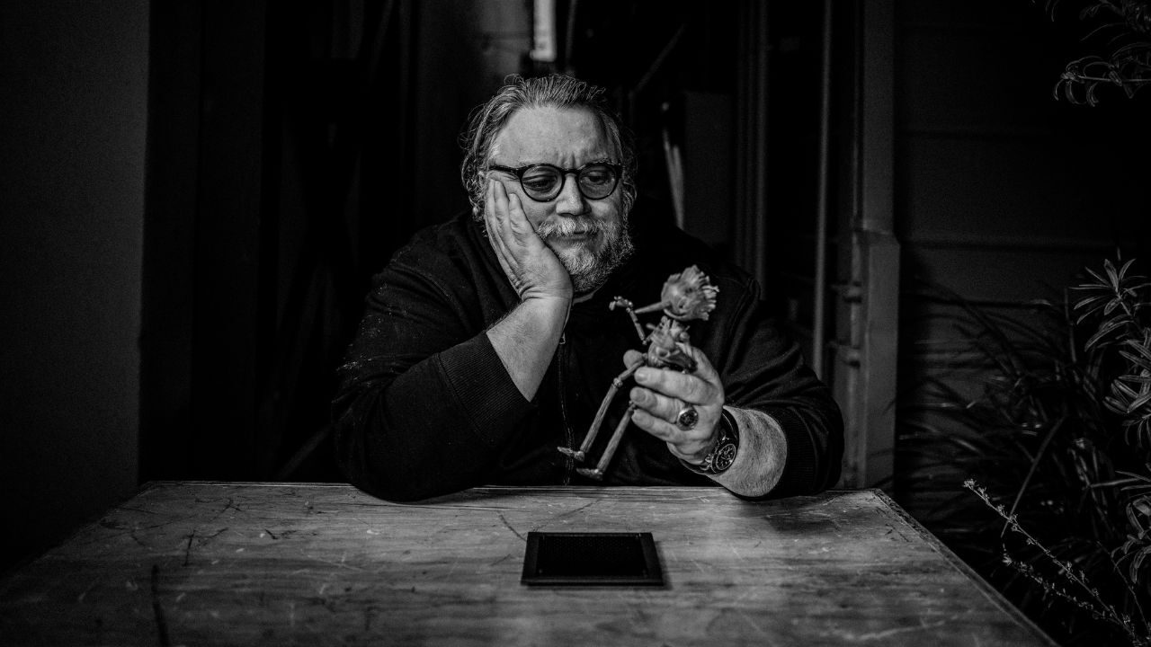 Guillermo del Toro contro le IA: “sono un insulto alla vita stessa”