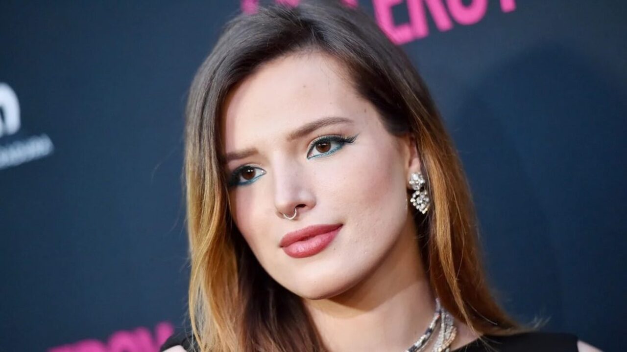 Bella Thorne e la rivelazione shock: “A 10 anni un regista mi disse che stavo flirtando con lui”