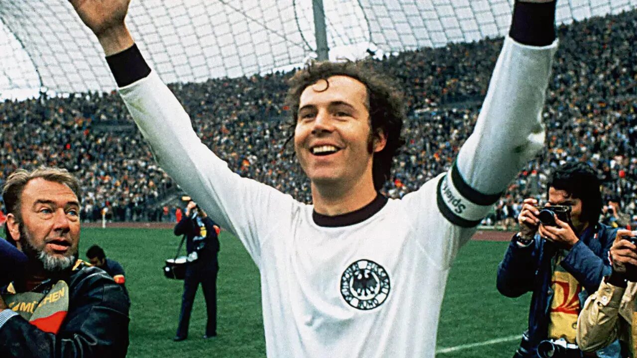 Il Kaiser – Franz Beckenbauer: trama e cast del biopic Sky Original