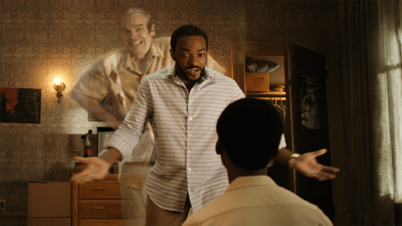 We Have a Ghost: nel trailer, Dave Harbour è un misterioso fantasma [VIDEO]