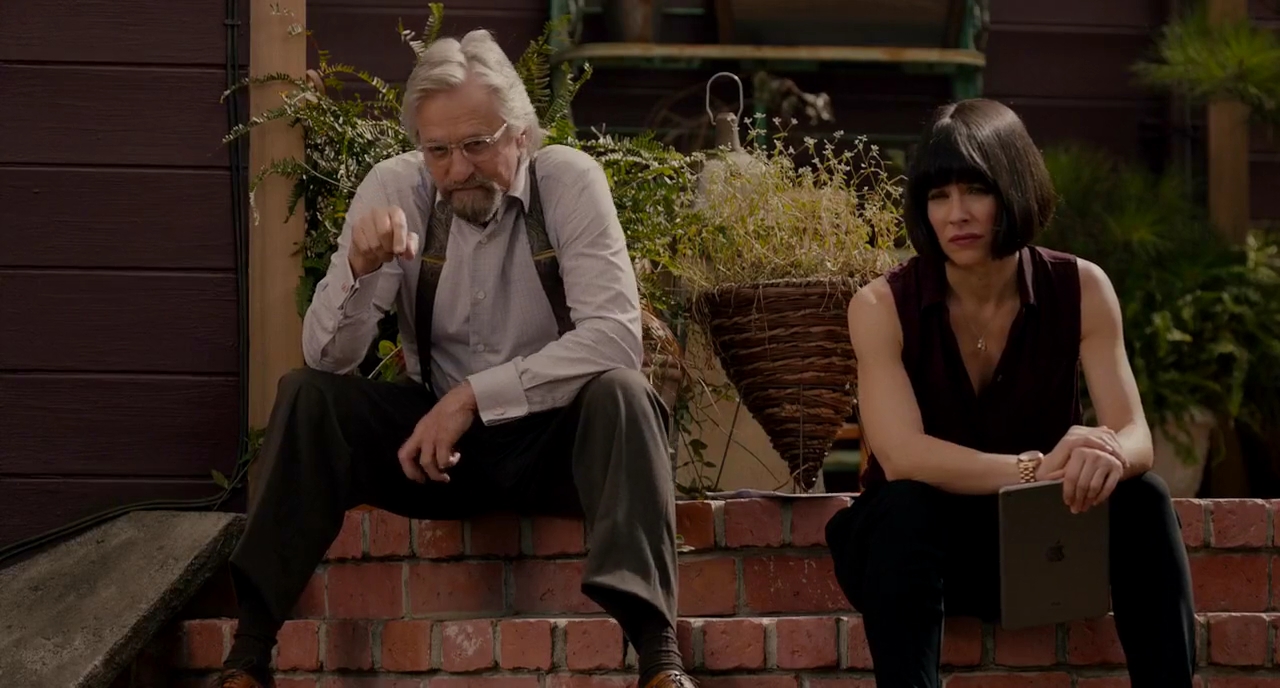 Ant.Man and The Wasp Evangeline Lilly ha chiamato Michael Douglas un GIlF - cinematographe.it