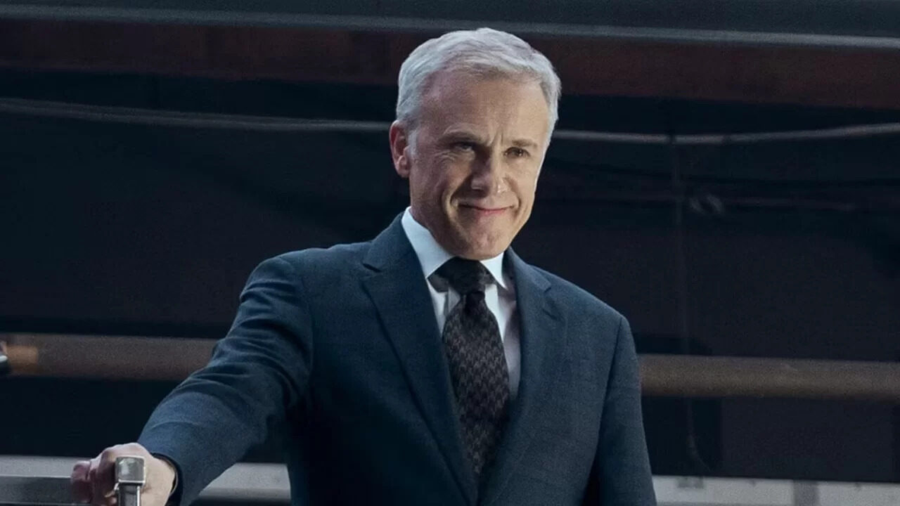 The Consultant: il nuovo trailer della serie Prime Video con Christoph Waltz