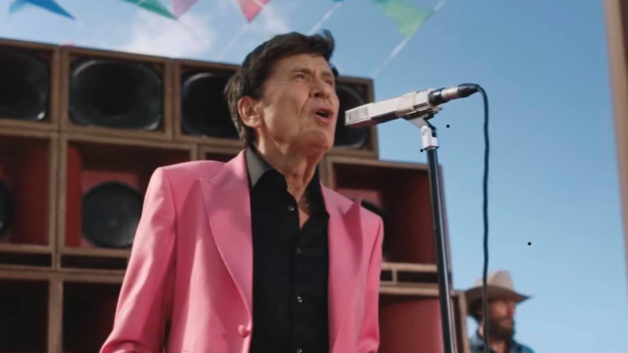 Gianni Morandi e quel gesto umile e intelligente che ha salvato Sanremo 2023