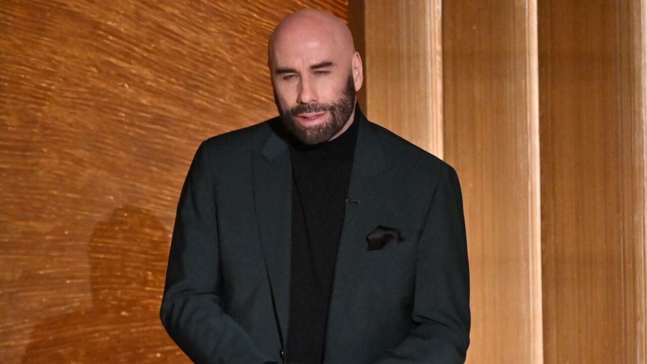 John Travolta e le lacrime agli Oscar 2023: il pianto dell’attore ha spezzato il cuore dei fan