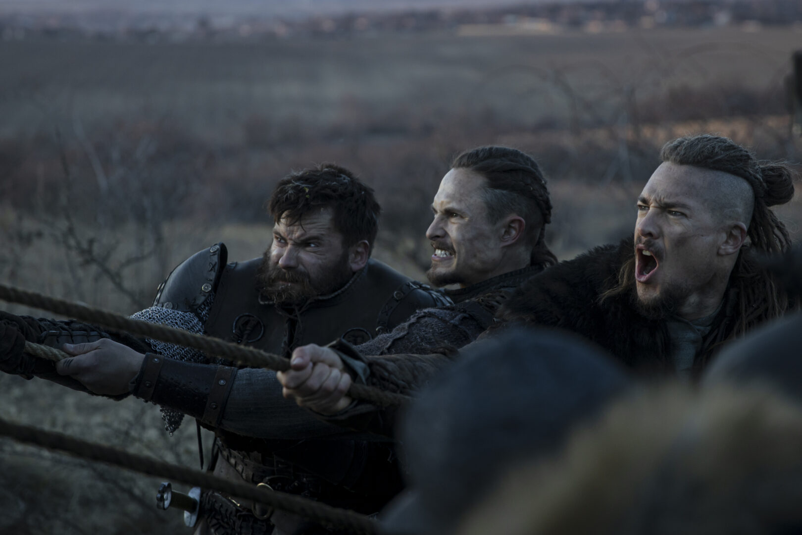 L'ultima battaglia di Uhtred nel film Netflix; Cinematographe.it